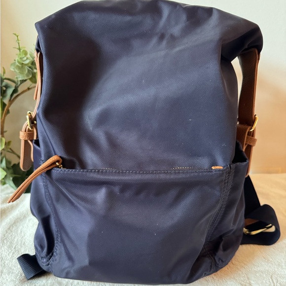 Tommy Bahama Navy Nylon Campus Backpack Tan Faux Leather Trim Handbag - Picture 2 of 9